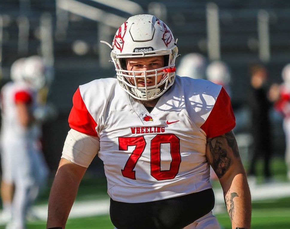Aaron Hess  
Wheeling University, Center 2018-2022