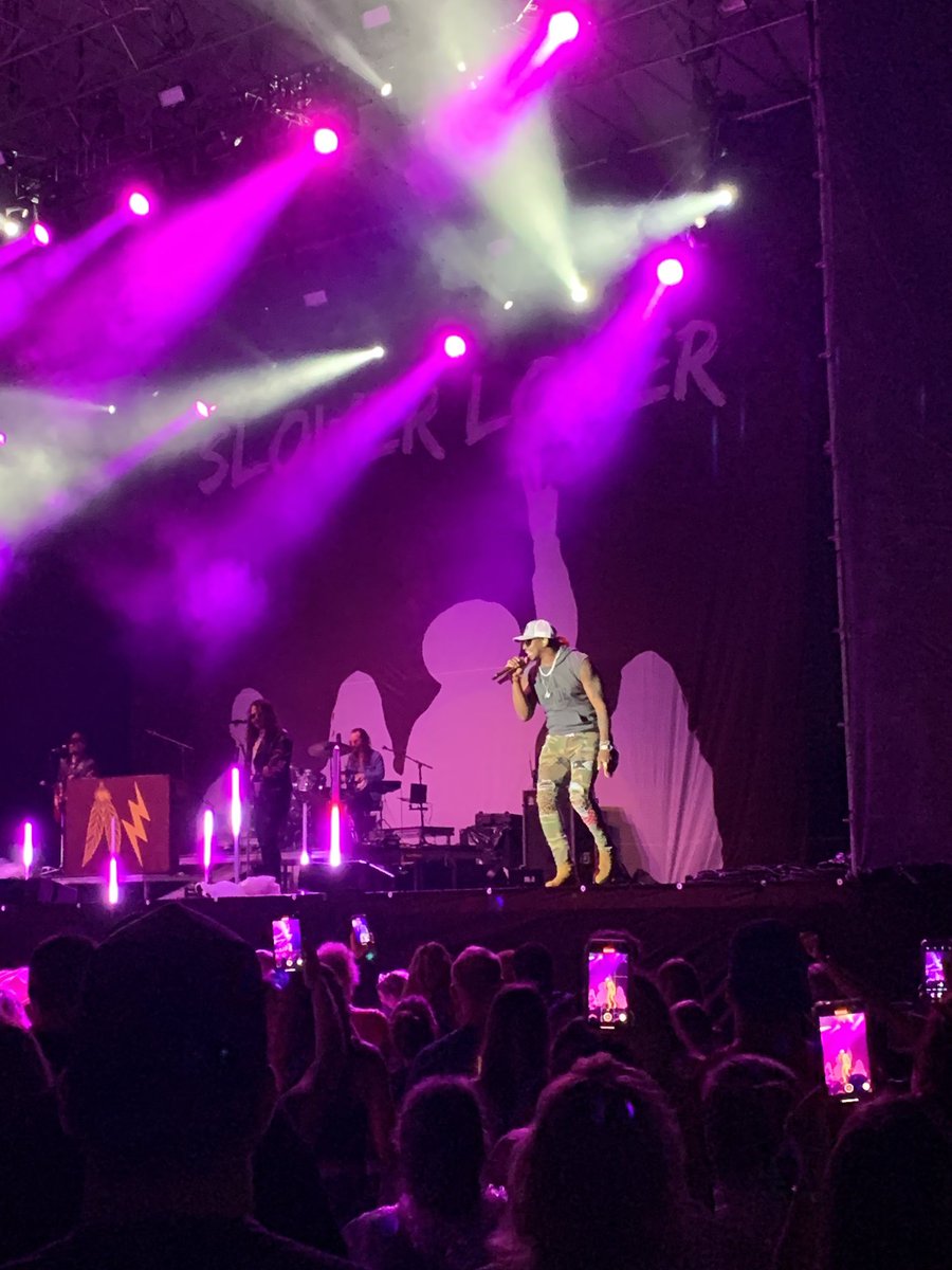 Back in my hometown for ⁦⁦<a href="/Musikfest/">Musikfest</a>⁩ Took in an awesome show with my family!  If you haven’t heard of this guy yet, get ready. ⁦<a href="/JimmieAllen/">Jimmie Allen</a>⁩ is the real deal. Great show!