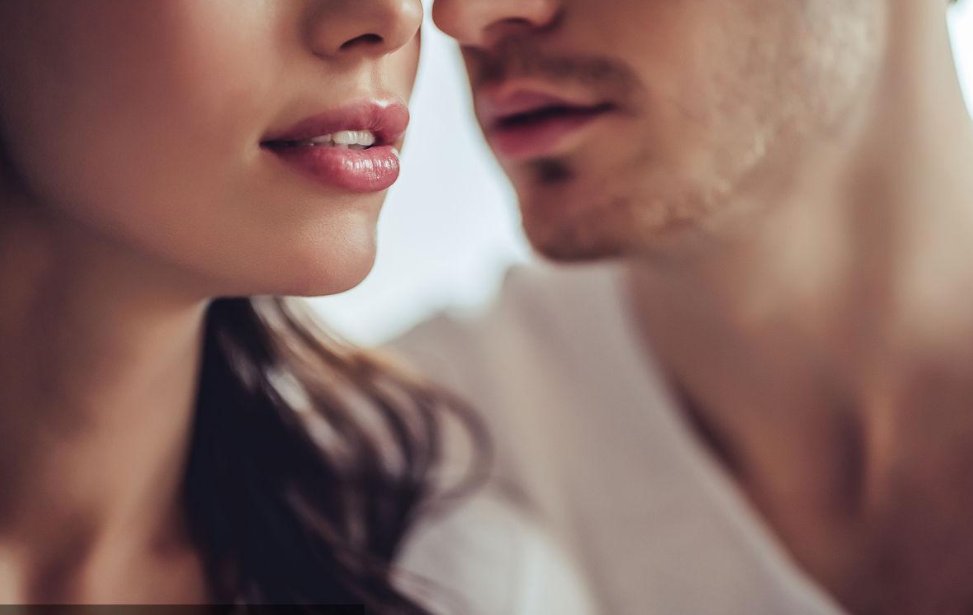 ColtonHaack's tweet image. I hate going an entire day without talking to you.#love #relationship #Sexyredlips