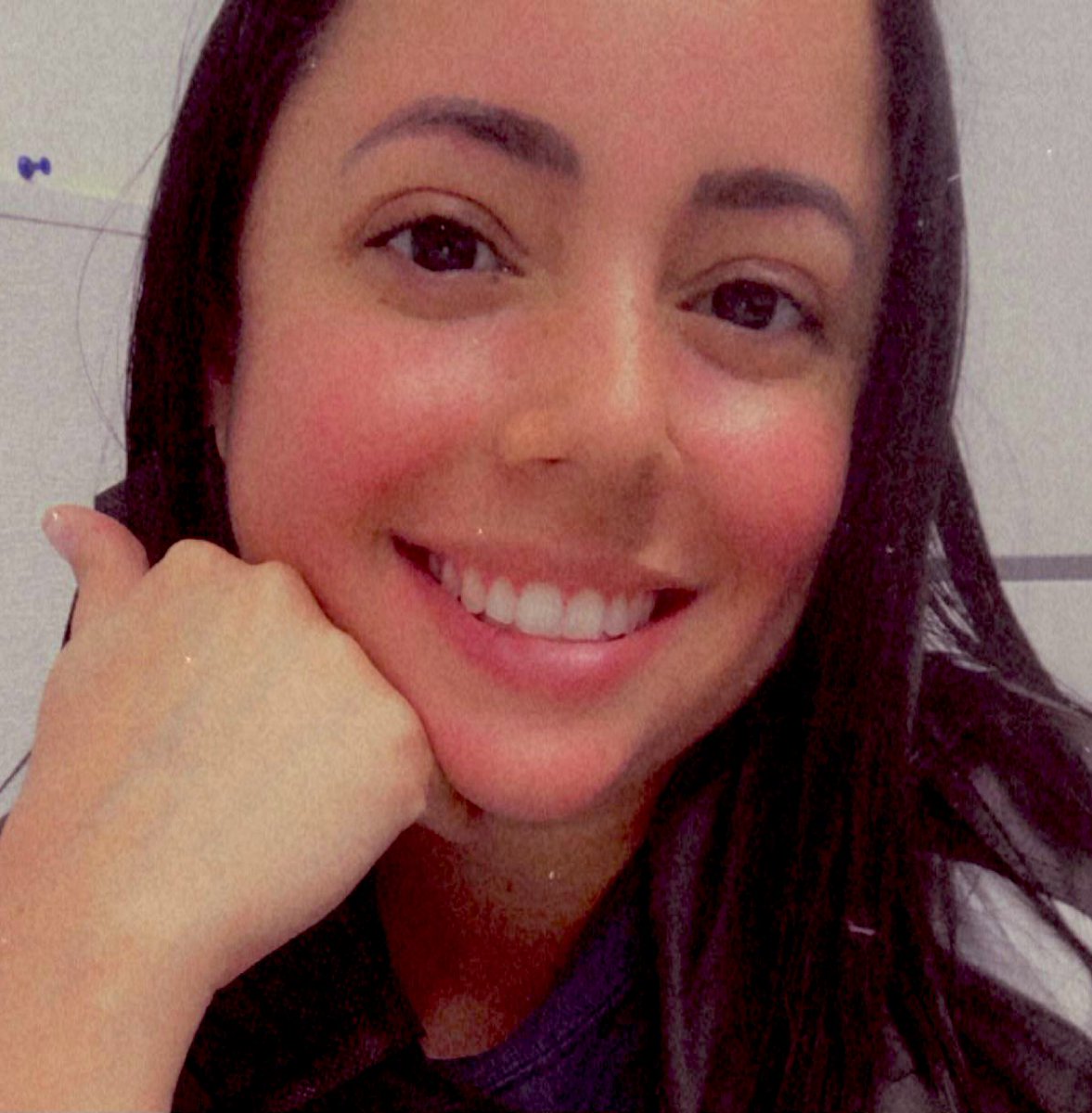W_gblanco's tweet photo. Hay gente capaz de cualquier cosa cuando ve una sonrisa.
#ki #ForeverSmiling 🍃🌻
😃 https://t.co/DT0sqKh0om