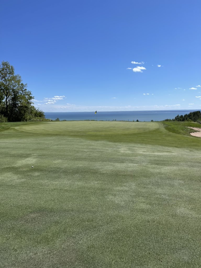 Alex Williamson tweet media