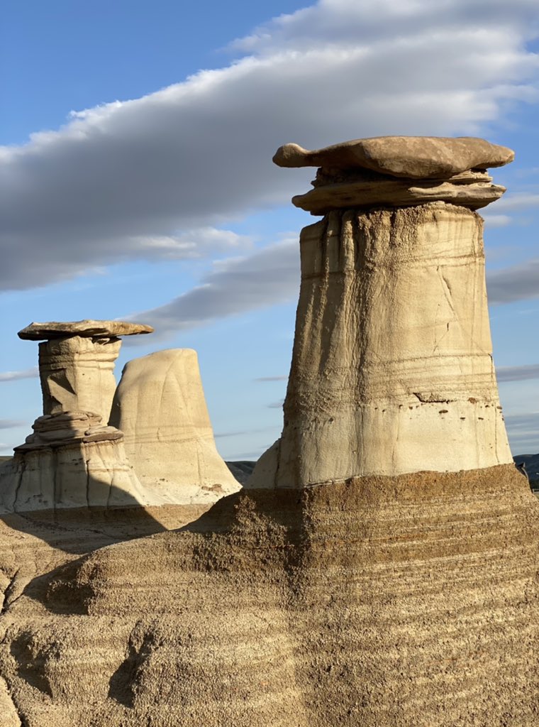 JohnGGeiger's tweet photo. Who needs foreign travel when you have #Alberta? @TravelAlberta @CanGeo_Travel https://t.co/3WLcfZjD5d
