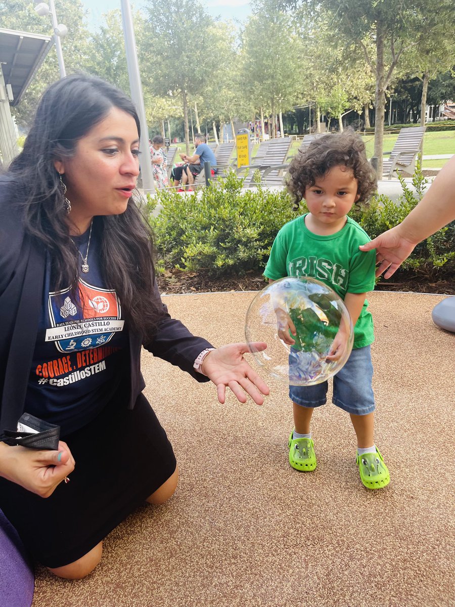 LeonelStem's tweet photo. Playdate 2 #BuildingRelationships #CultivatingSchoolCulture #CastilloSTEM #ApplyToday
✅Apply: https://t.co/prG72sQbTt
✅Call: 832.496.4755
✅Visit: 8:00 - 3:00 pm
✅Email: Alejandra.rangel@tejanocenter.org https://t.co/ygikI5k8UY
