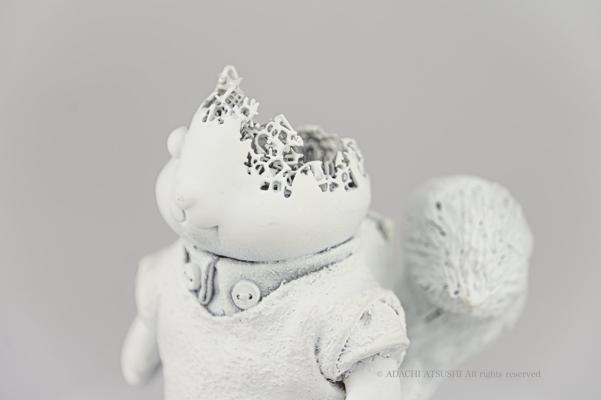 azirusi's tweet photo. ●作品紹介●
タイトル:I don't remember._ Squirrel
サイズ:75×50×50 mm
素材:水性樹脂、紙、プラスチック、水性塗料
制作年:2021
#ArtLabTOKYO #シルバニアファミリー #FamiliaeSylvanian https://t.co/bKeZP61N2B
