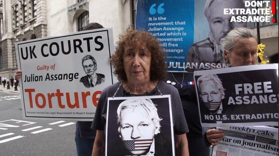 Global_hackers_'s tweet photo. In what world do we live? Where journalists that just do their job ( publishing the truth) get jailed ?

True (brutally) honest media is rare since the main stream media just published scripted government propaganda. Thats why its important to #FreeAssangeNOW ! #localleaks https://t.co/g1iQzZkiVk