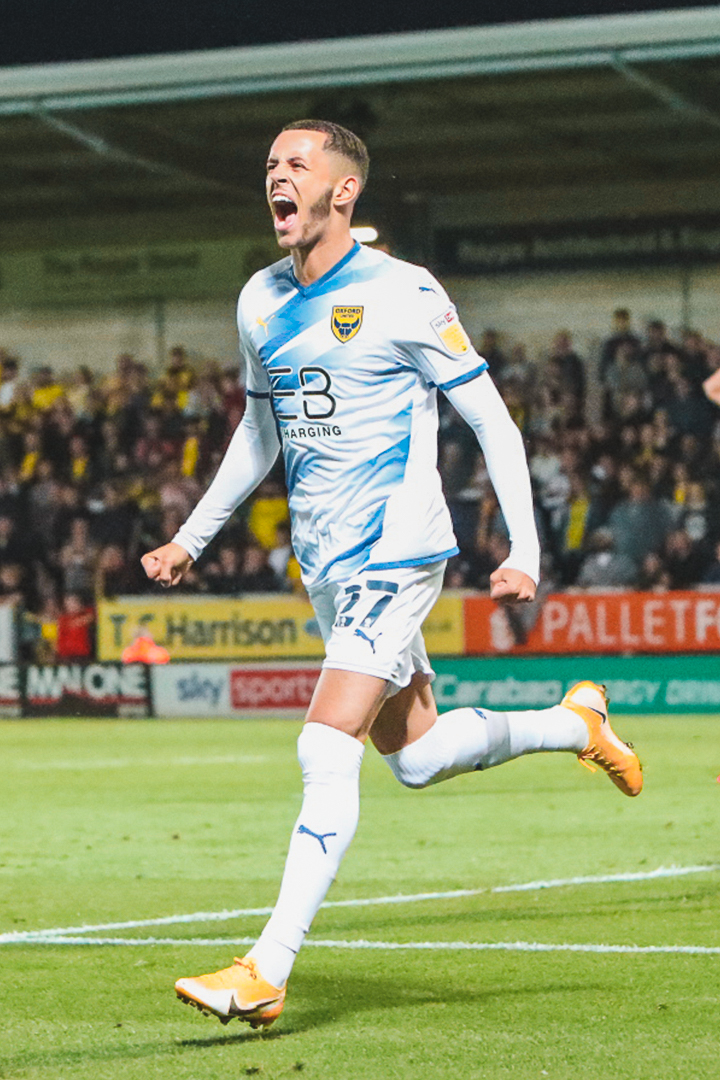 😃 Good morning, Yellows!

🟡🔵 #OUFC | #COYY