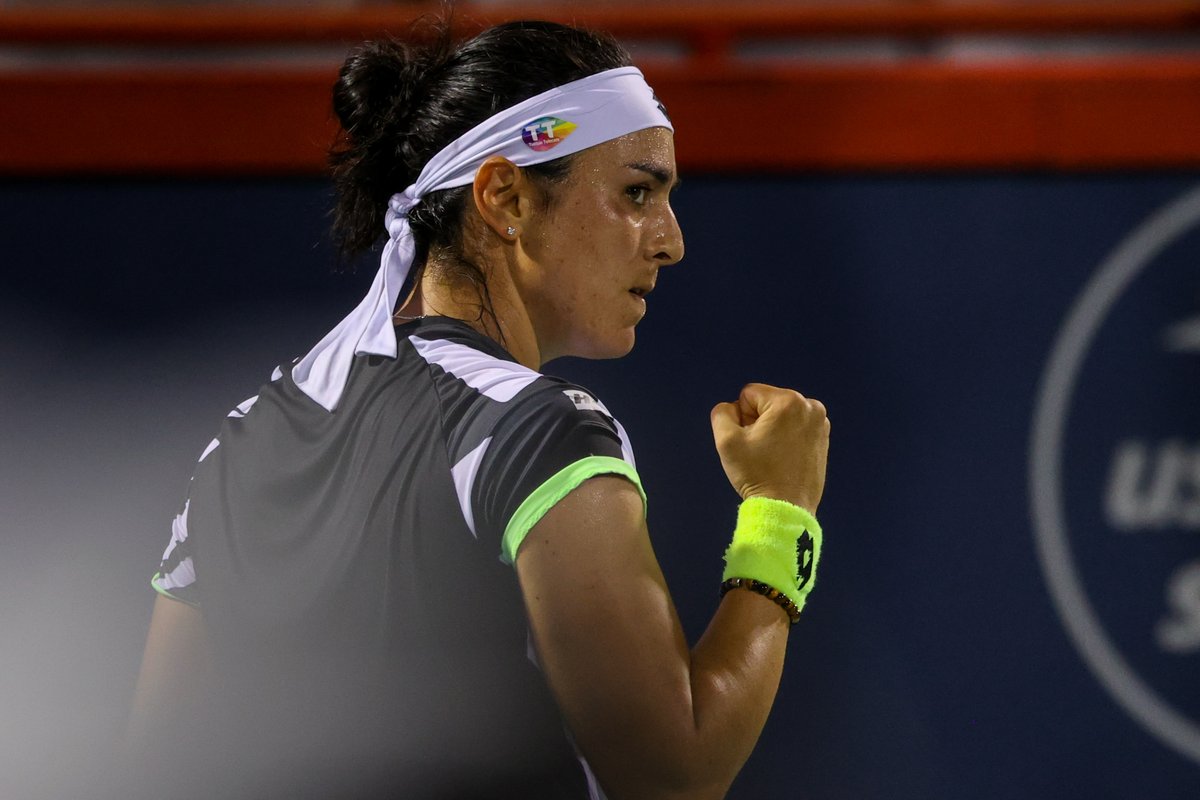 OBNmontreal's tweet photo. Ons-toppable 🇹🇳

@Ons_Jabeur comes back from a set down to earn the win against Kasatkina 2-6, 6-3, 6-4.

#OBN21 https://t.co/aLKmrwds3k
