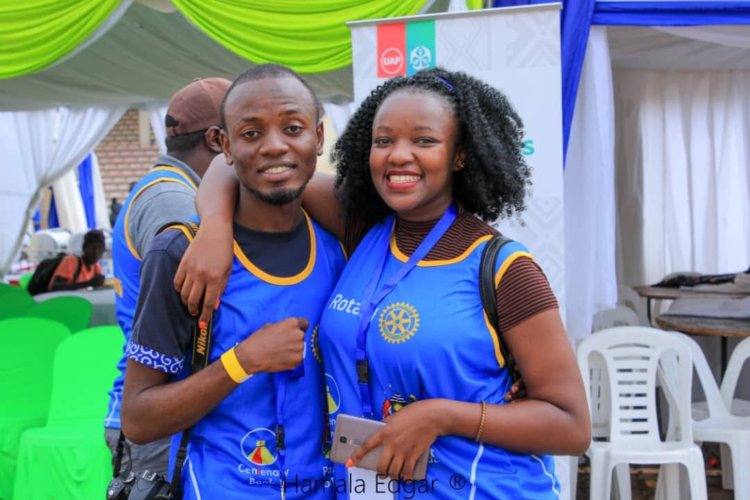 When we didn't have Corona, social distancing and masks. Celebrations of the Rotary Cancer Run were the best at Kololo independence grounds. @JoyTuramuhawe was the best vibe and company. 
#RotaryCancerRun10 https://t.co/gYNijfujUq https://t.co/RHzVdb1YLd