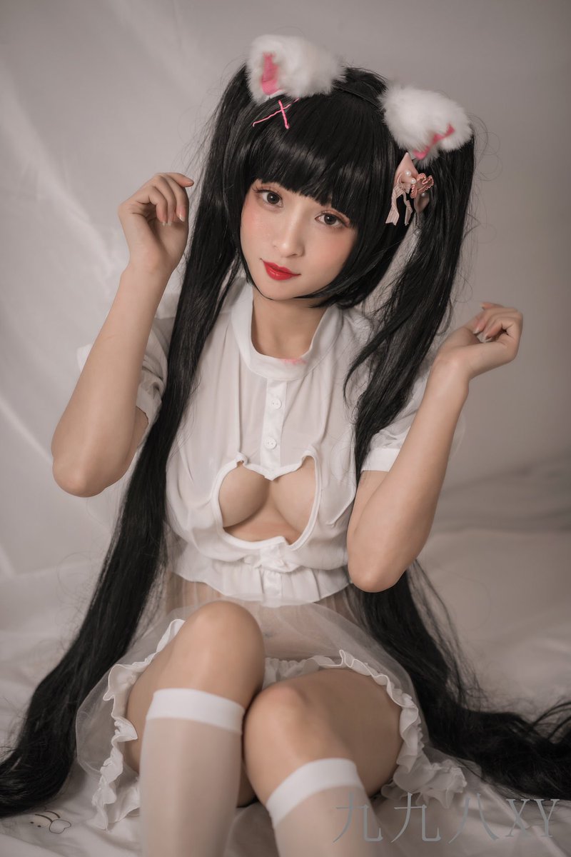《绝对领域2》
黑丝🐶
🌸：@neko_998 
📷：@ssf91ss 

全本八十张，实体所剩不多，入手见 🔗🌝🌝某宝搜：九九八的小配饰店铺 https://t.co/nw5zWMlbda