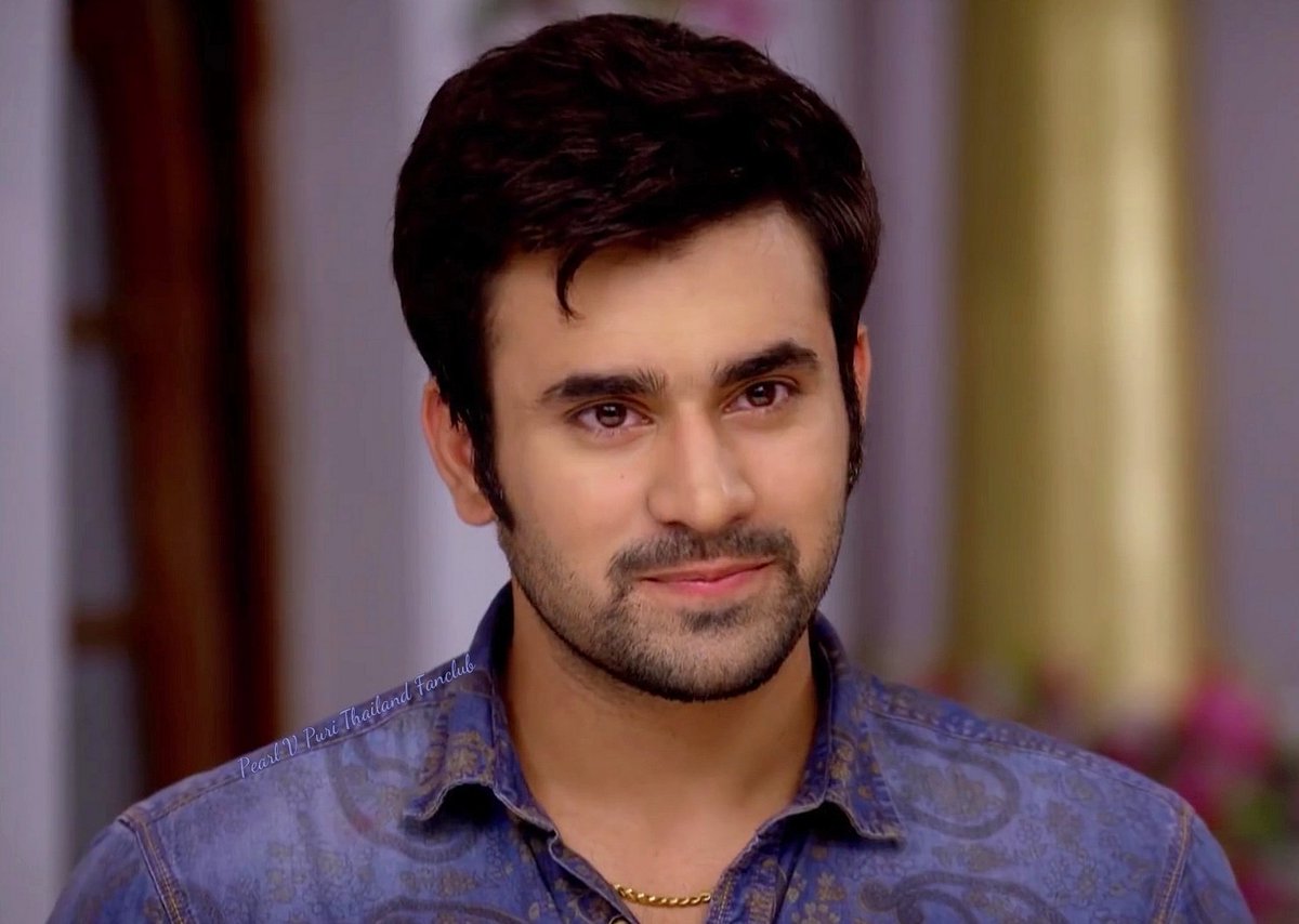 pearlvpuri_THFC's tweet photo. The most beautiful things in the world cannot be seen or even touched. They must be felt with the heart. 💗😍💗Have a very beautiful Thursday!! @pearlvpuri and all!! 💖💖
#PearlVPuri #Throwback #Sattu ji #merisaasumaa
.
.
. 
#love #live #life #smile #inspiration  #pearlvpuriTHFC https://t.co/T6l8qrJINE
