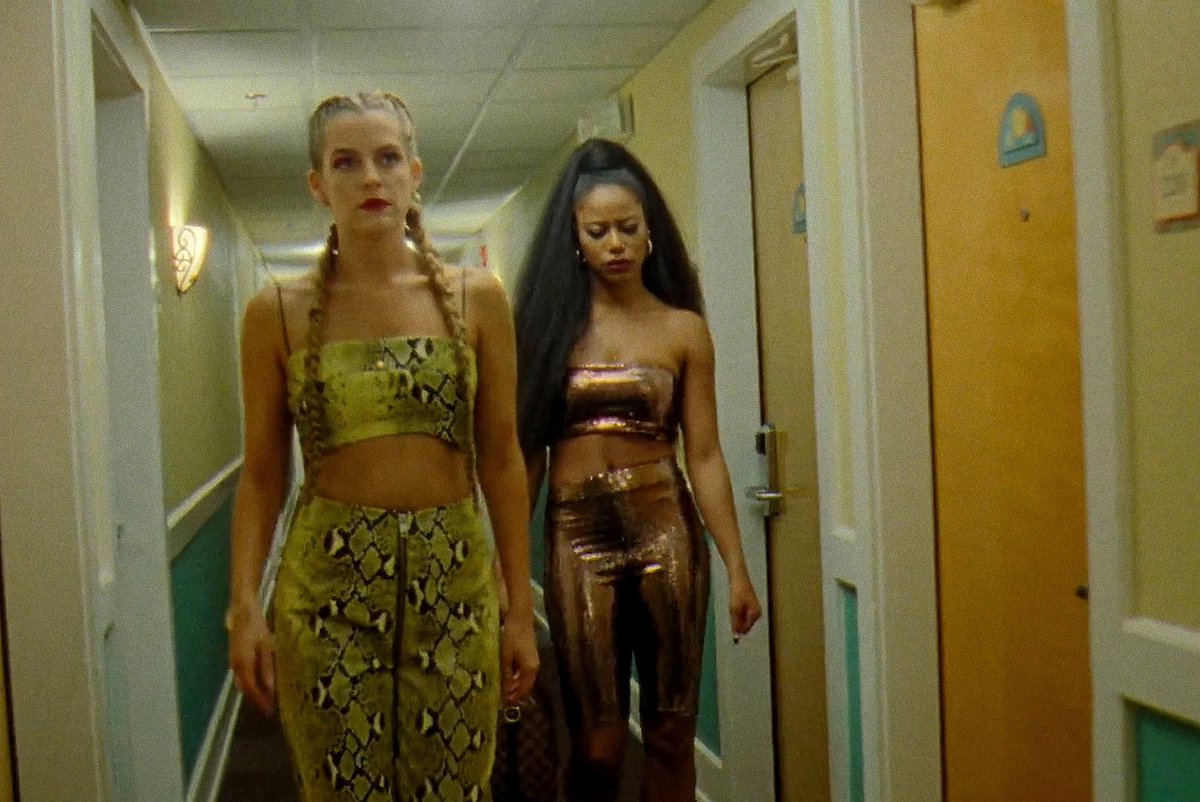 ehh_gypsy's tweet photo. Zola (2021): Movie Review
https://t.co/KPh8mOMhlW

#ZOLA #zolamovie #TaylourPaige #RileyKeough #viraltwitter #A24 #A24films #moviereview #MovieReviews #indiefilm #aestheticmovie https://t.co/iyayaS5nrP