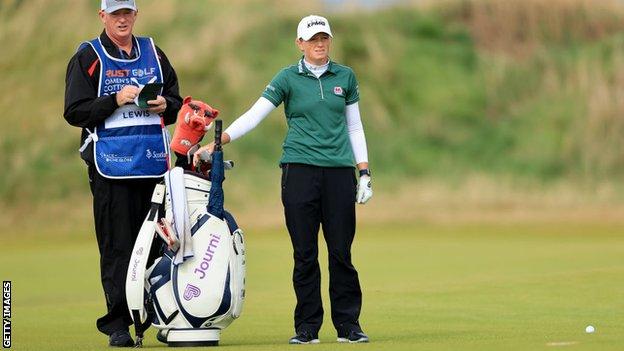 Scottish Women’s Open: Defending champion Stacey Lewis takes Collin Morikawa inspiration - https://t.co/2kOybefxzC

Stacey Lewis is aiming to defend her Scottish Open title in preparation for the Open at Carnoustie
Defending Scottish Women’s Open champion Stacey Lewis... https://t.co/cMeb2iaOfh