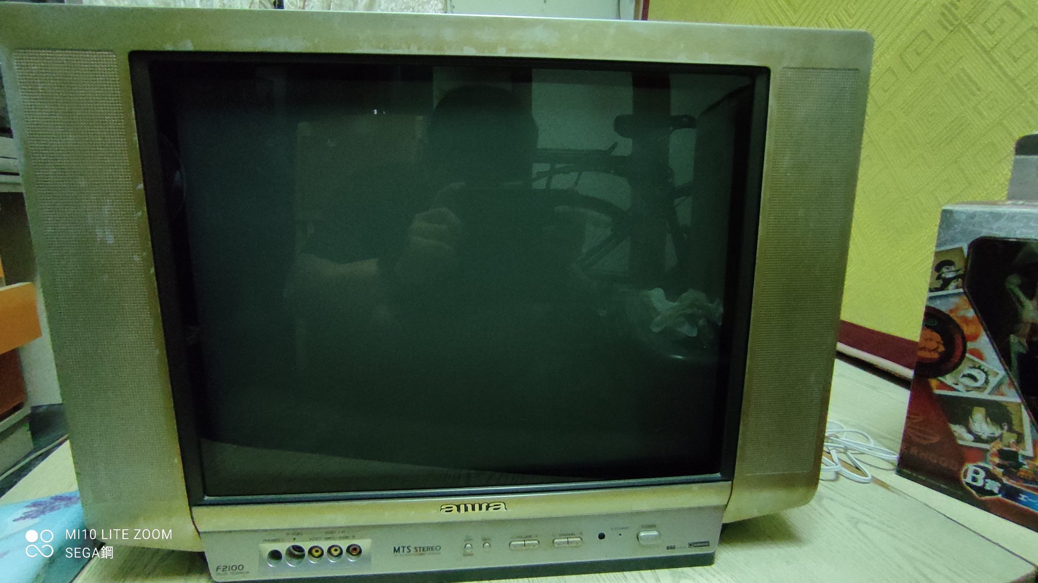 aiwaブラウン管テレビ 仕立て