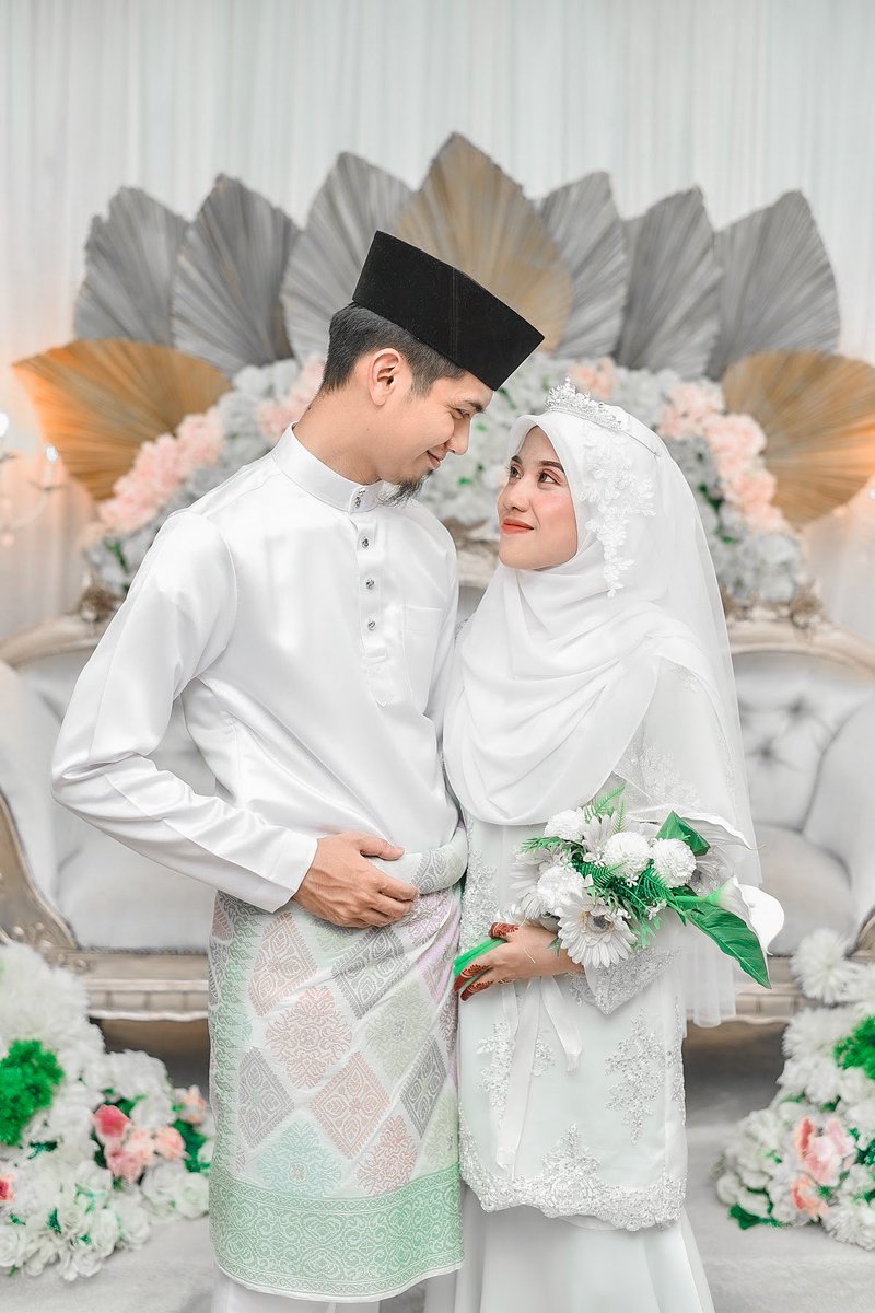 amzarasyraf's tweet photo. 26.6.21

I'm tied to this woman for whole my life ❤️ https://t.co/NXwozAfbVx