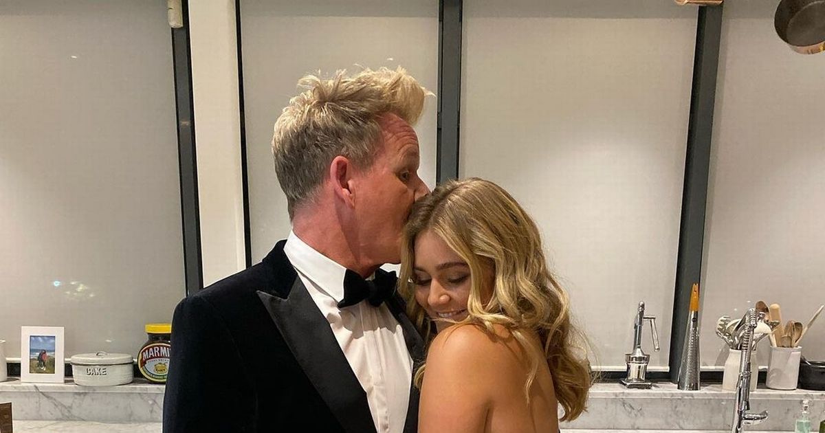 Gordon Ramsay flat-out bans daughter Tilly from dating Strictly's pro dancers https://t.co/fzXb2gTgmn https://t.co/p1x59ayn2K