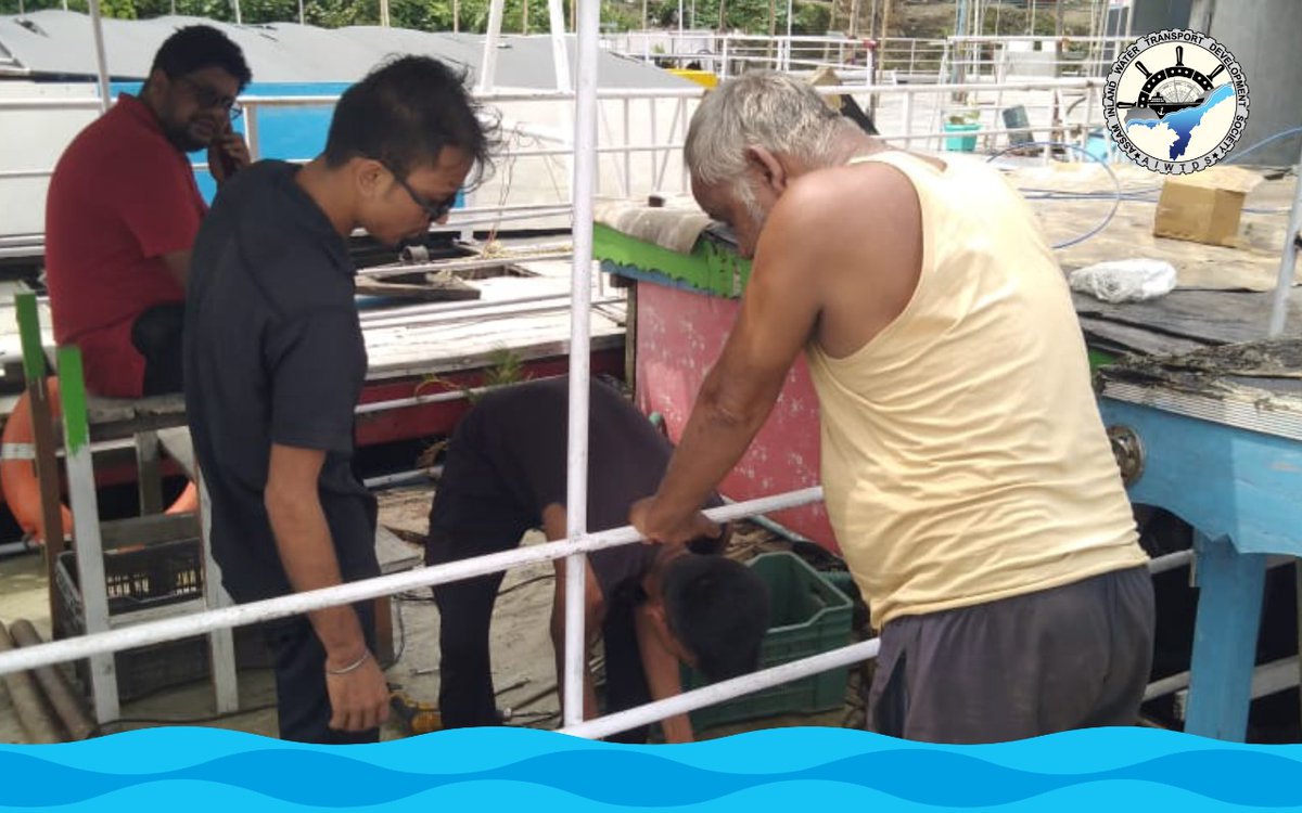 Here are a few glimpses of the ongoing marine engine installation under the Jibondinga Incentivisation scheme of AIWTD Society, GoA #InlandWaterTransport #Brahmaputra #brahmaputrariver