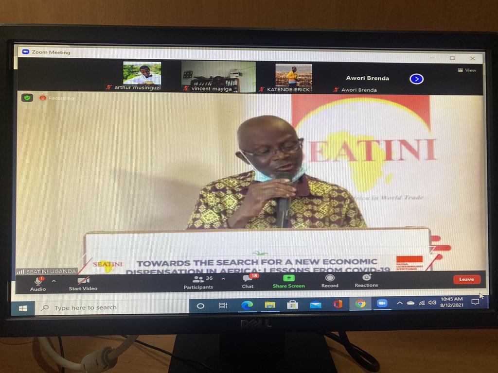 TrendRoomUG's tweet photo. Prof Samwiri says if Ugandans can stop stealing, we can deliver on our agendas. 😂 #AlternativeDevelopmentParadigm https://t.co/lHkeIsgkGp