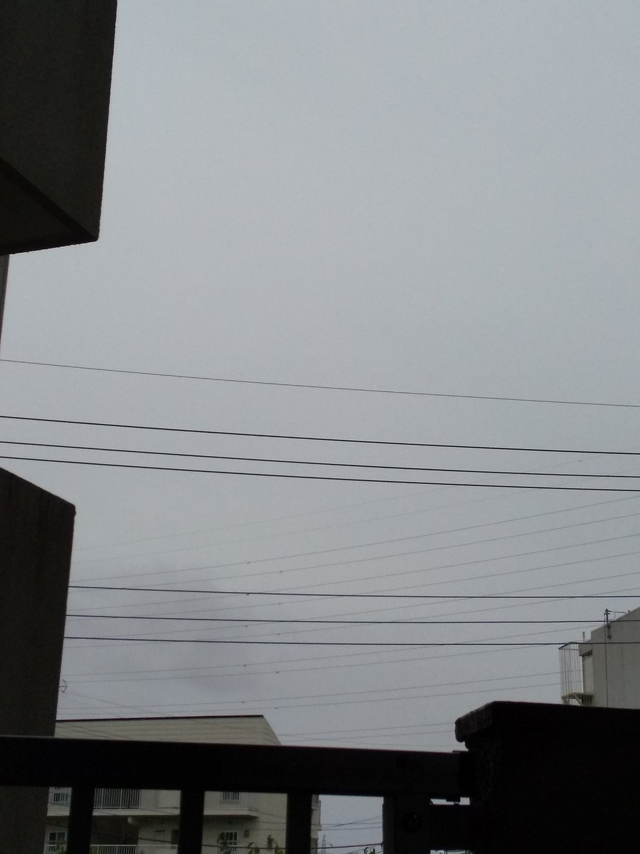 いのぴよ على تويتر 今日の空 実家の空 気持ちとリンクしてるな 雨がしとしと なぜか埼玉より涼しく感じる東京 土や草 木の量は 街は東京の方が多いと思う まぁ埼玉も奥に行けば涼しいかもだけどね 今日の空 雲 イマソラ 東京の空 実家の空 曇り空 いのぴよ على تويتر 今日の空 実家の空 気持ちとリンクしてるな 雨がしとしと なぜか埼玉より涼しく感じる東京 土や草 木の量は 街は東京の方が多いと思う まぁ埼玉も奥に行けば涼しいかもだけどね 今日の空 雲 イマソラ 東京の空 実家の空 曇り空