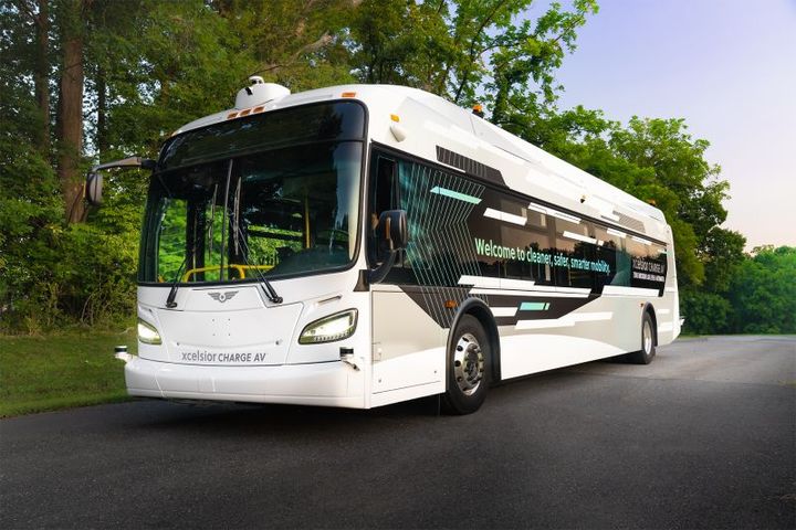 Today, @NFIGroup and @RoboticResearch announced an agreement to increase the deployment of advanced #driverassistance systems (“ADAS”) in transit agency fleets across North America
Read more bit.ly/3lXLdaQ

#LeadingTheZEvolution #XcelsiorAV #NewFlyerAV #FirstAutomatedBus