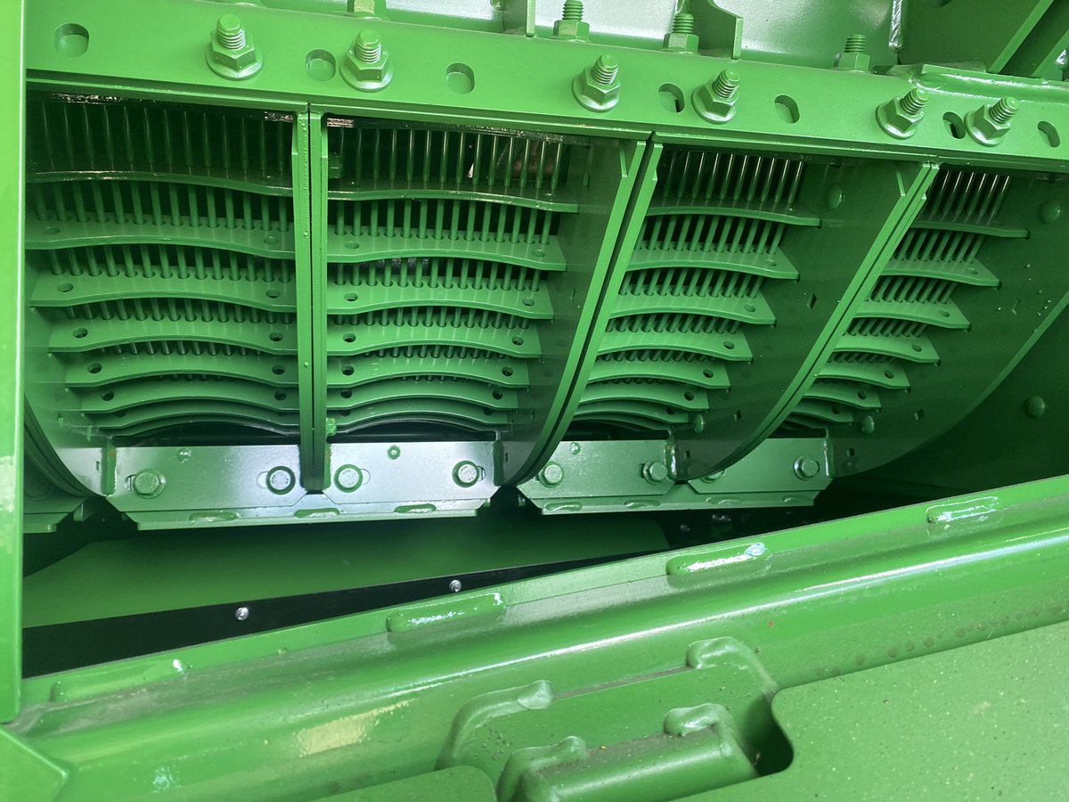 The <a href="/JohnDeere/">John Deere USA</a> X9 1100 looks impressive!! Wouldn’t mind running it beside our fleet &amp; see how it performs.