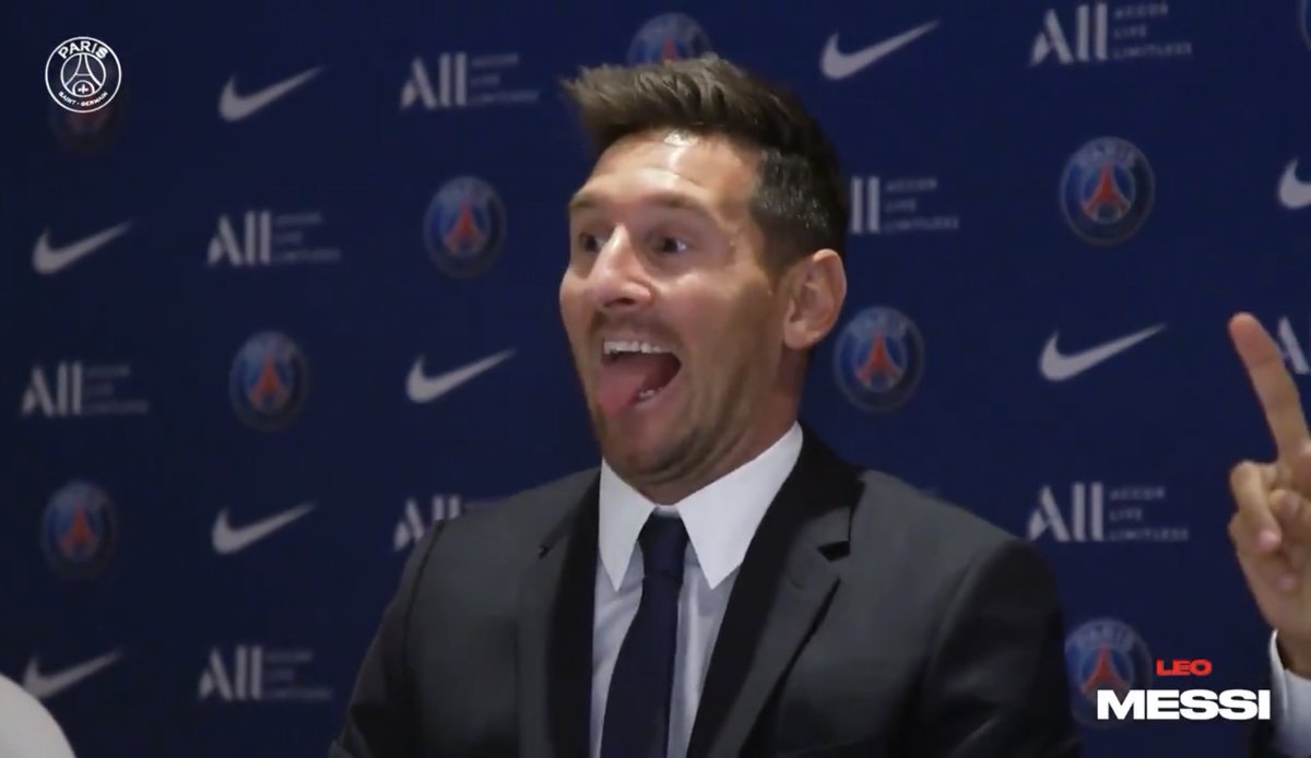 HassanSZNN's tweet image. Another successful gumbody on the wayyy!!😍❤️🦅
Wizkid x Justin!!!😭❤️