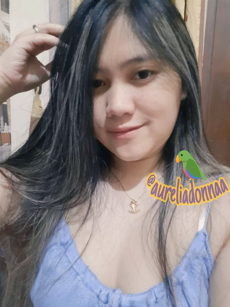 Minta pendapat dong lur, bagusan rambut pendek apa rambut panjang sih??
Rambut pendek like dong
Rambut panjang Retweet ya.
Thanksss..
😝😍