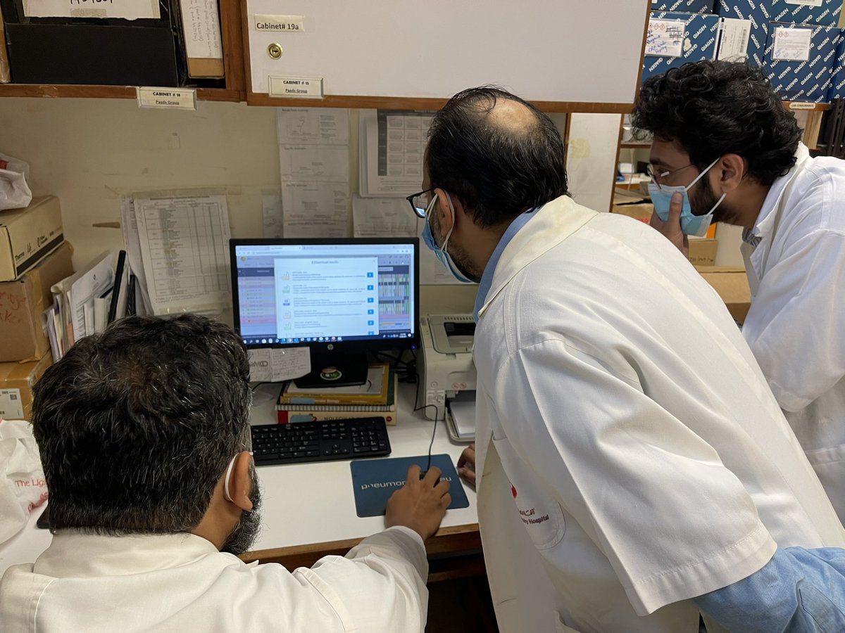 FyezahJehan's tweet photo. Some joy for our little research group here in #Pakistan Celebrating the successful sequencing of #SARSCoV2 through whole genome sequencing. Awesome drive by @imran_nisar for establishing a portfolio of work around sequencing, @KabirFurqan and #FatimaAziz the experts https://t.co/JDxFcF3Kdo