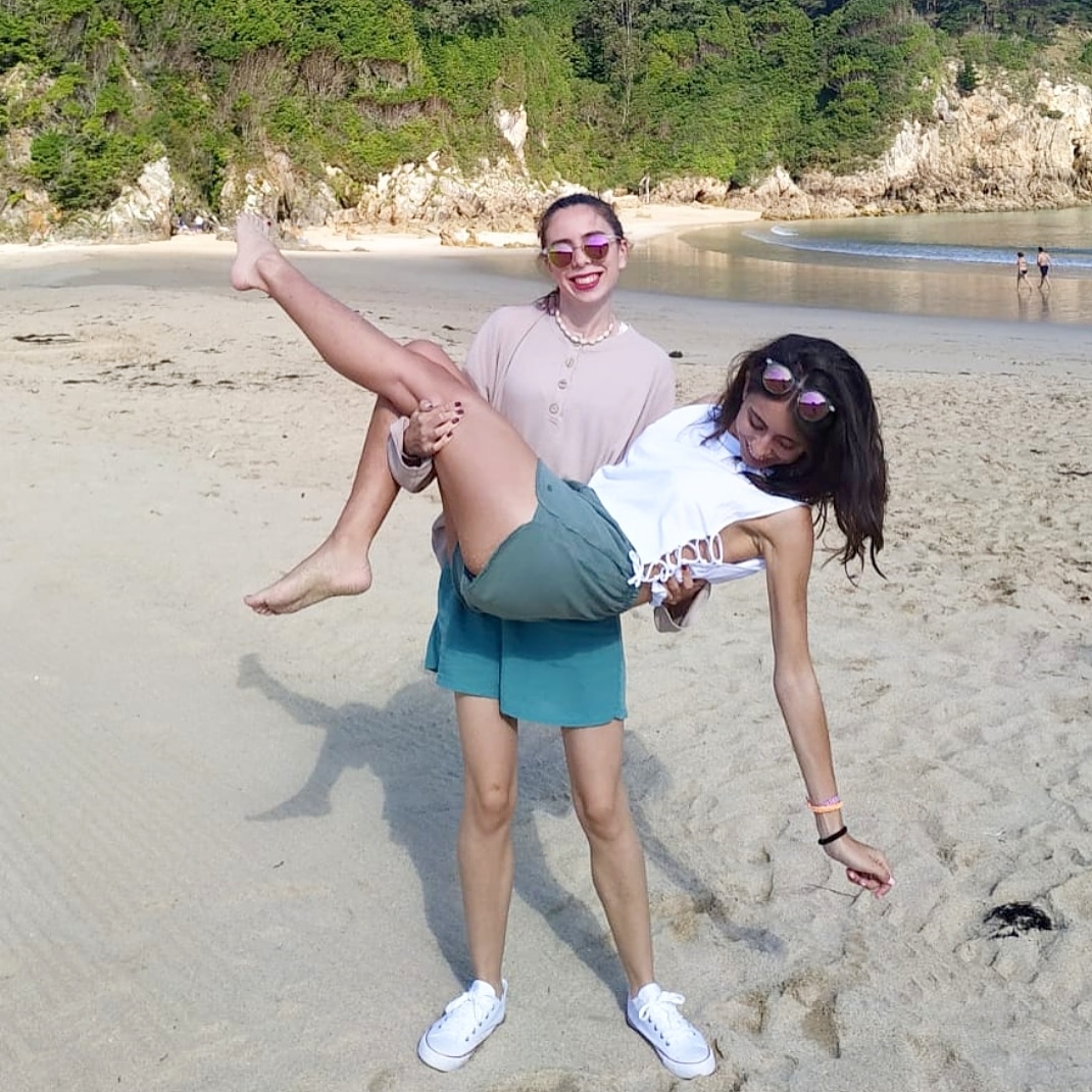 Celebrando el cumpleaños de una soulmate, Anaís 🎉
#bloggers #ssoulmatee #sisters #happybirthday