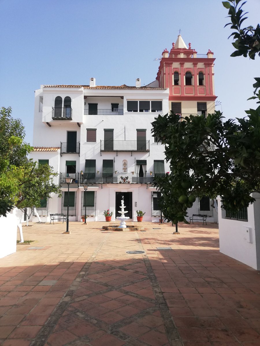 ajfs_machuca's tweet photo. Sumando veranos en el rincón más diferente y bonito (para mí) de @MejorPlaya
#PuebloLaAbadia https://t.co/WkXCAoNVgv