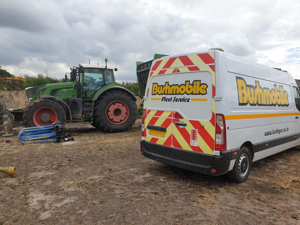 BushTyres's tweet photo. 710/75R42 @MichelinAgriUK AXIOBIB fitted on this @Fendt_UKIreland tractor by our Immingham #Bushmobile team to replace a flat tyre. Check out our range of #Michelin agricultural tyres here: https://t.co/OpgtwUNnAy
#michelintyres #agricultural #tyres #farming #axiobib https://t.co/r7Zo1weAE3