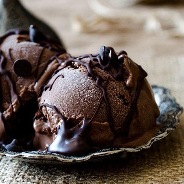 ptriechor's tweet photo. @vousmevozz kakak makan yang banyak ya, sini aku suapin https://t.co/DkSu30Xl5X