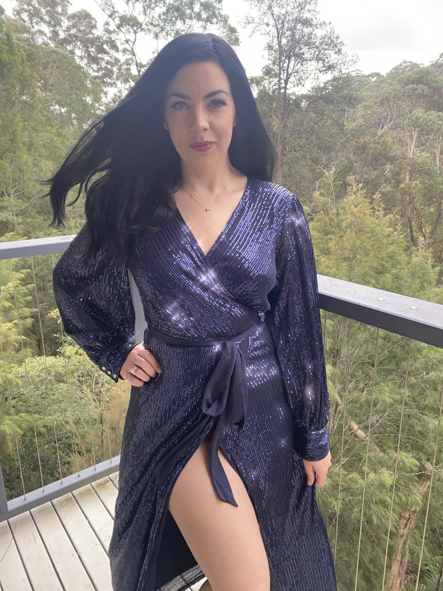 TheNylonSwish's tweet photo. The new navy Jasmine Gown is here!
https://t.co/68iuQu3ZC5 https://t.co/iCMbxVetUn