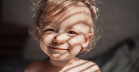 Bij een zwangerschap komt heel wat kijken. 🤰 Wij ontwikkelden 3 nieuwe tools om jou hierbij te helpen. Zo bereken je gemakkelijk je vermoedelijke bevallingsdatum, maar ook de periode van je zwangerschapsverlof en het bedrag van je moederschapsuitkering. devoorzorg-bondmoyson.be/verlof-en-uitk…