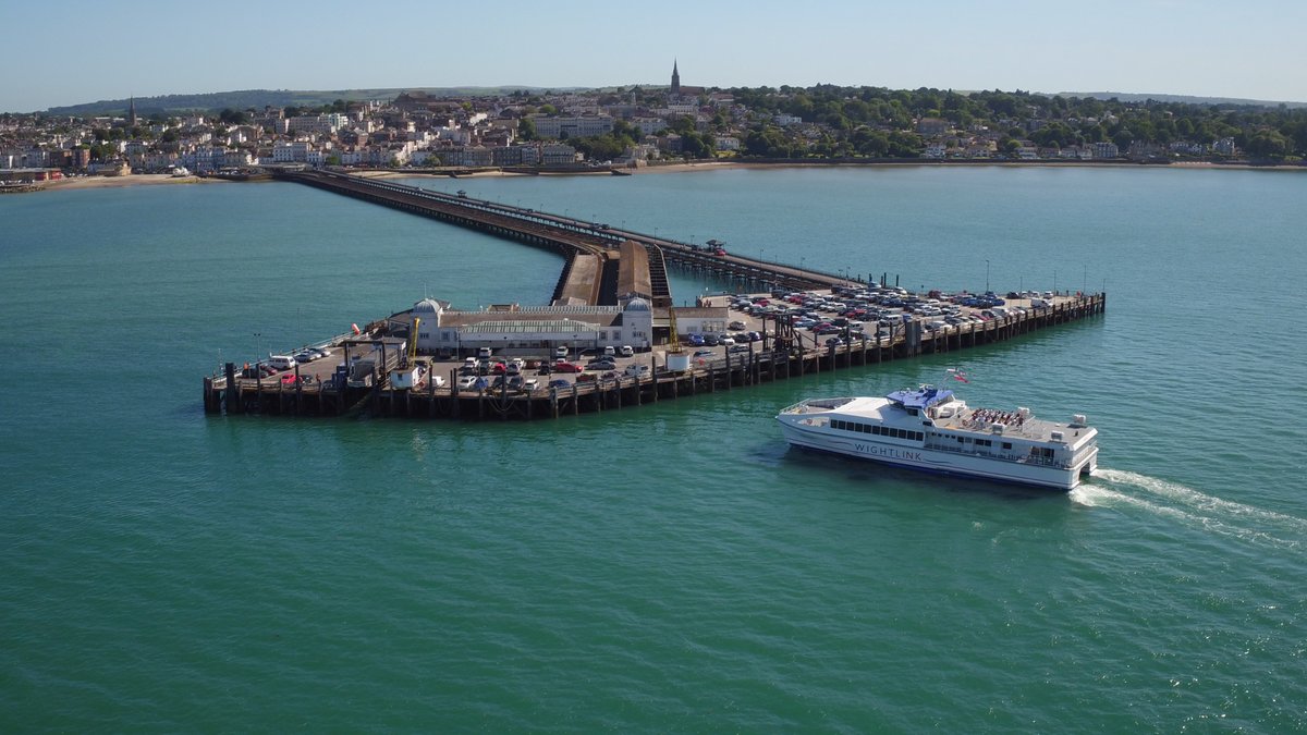 MCA_media's tweet image. As part of our commitment to improving maritime safety, new international rules for High Speed Craft (eg fast ferries, catamarans) are coming to UK law 🚢

They include extra safety drills and record keeping

More: bit.ly/3iGeN2q

#MaritimeSafety  📷 @wightlinkferry