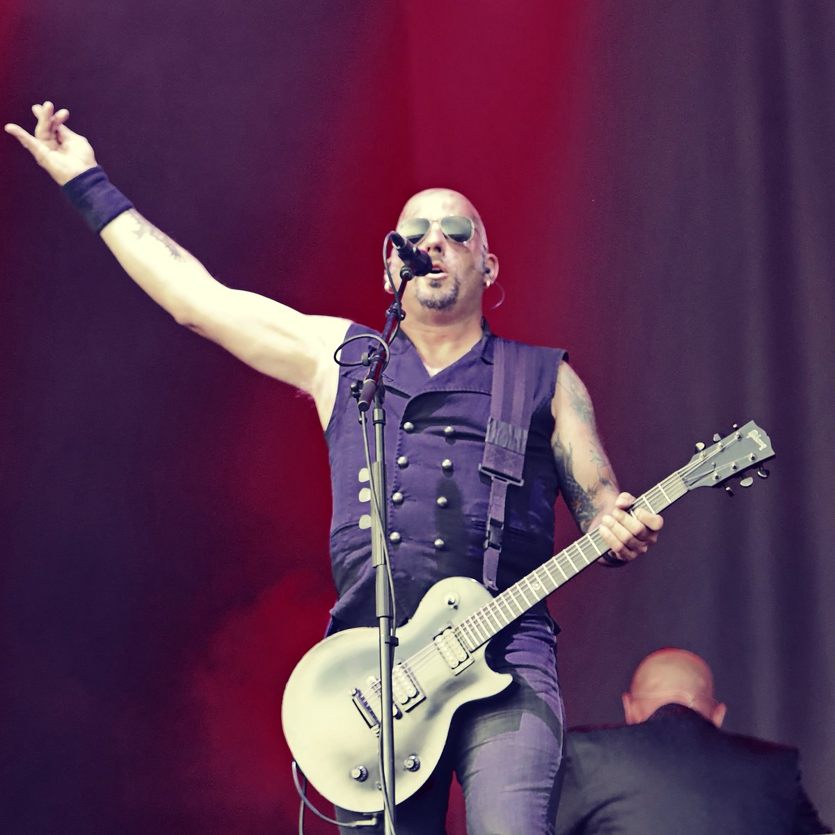 carl_fornia's tweet photo. Looking forward to our shows next week in Berlin and Mönchengladbach. #strandkorbopenair #monoinc https://t.co/wj7v6LuLbL
