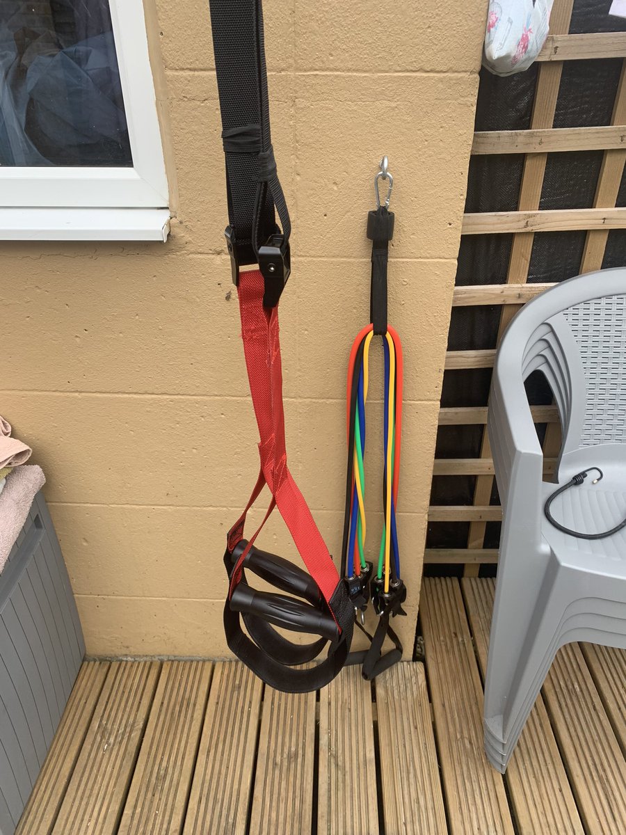 sam_colmer's tweet photo. 2 x 5km smashed out this week ..it’s been a while ..but great to be back out #getfit50 loving the TRX too ! https://t.co/fjvih6TzIA