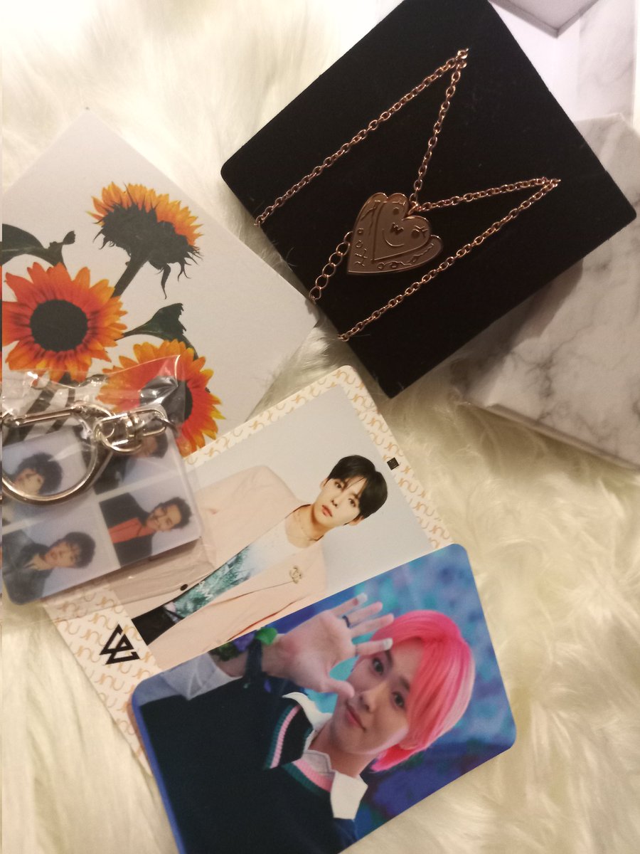eightisf4te's tweet photo. in today's mail 💌 REGINA X KRISTENMILANZ arrived safely! 

a late birthday gift for myself. Thank you @kristenmilanz for the smooth transaction. Super love the necklace and thank you po for the freebies 😊🤍 https://t.co/yRHZDWaVsc