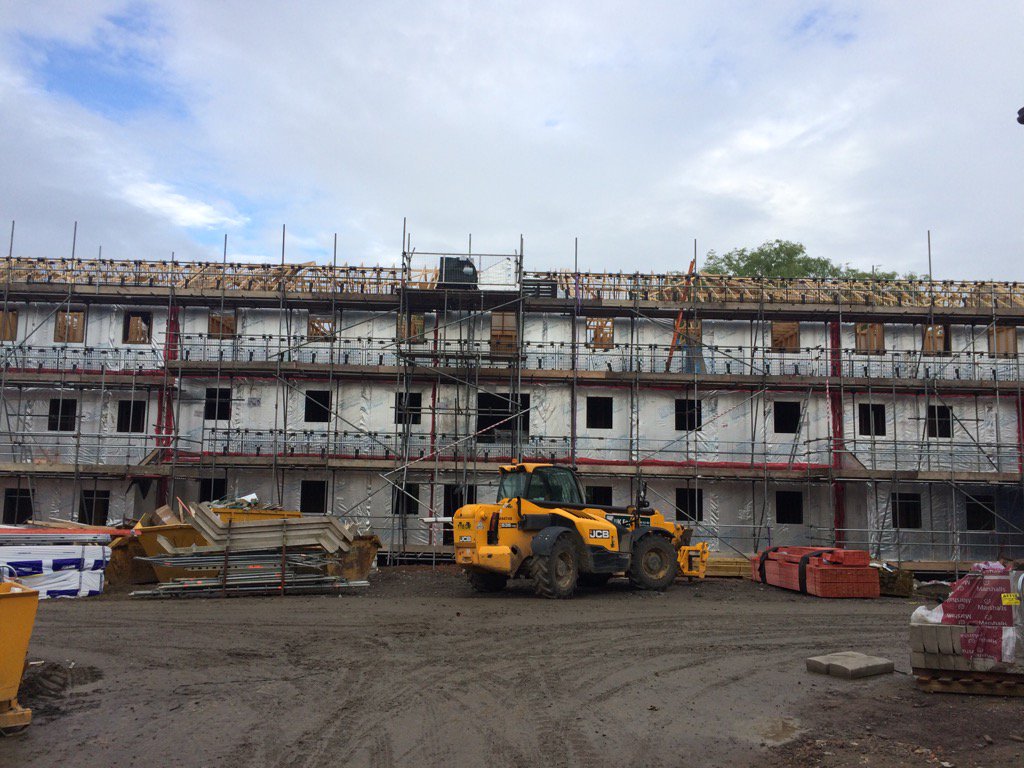 Check out our block of flats ready for the roofers to watertight 

#timberframe #timber #passivhaus #passivehouse #eco