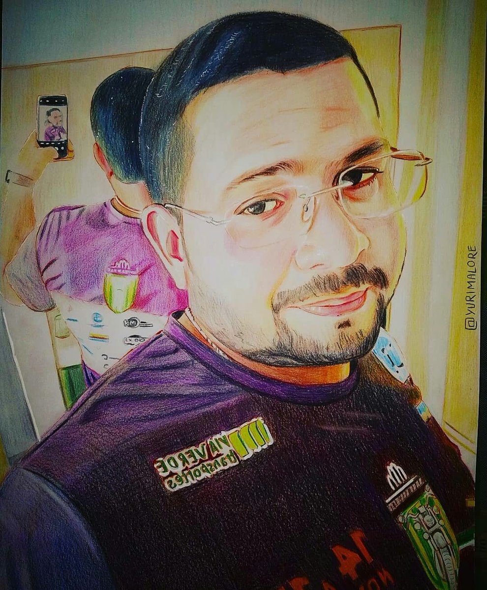 maloreyuri's tweet photo. Desenho dedicado a meu Amigo Alcimar ❤ espero que Gostem ❤
#desenho #desenhos #draw #drawing 
#maloreyuri #medivulgaartes #fabercastell  #alcimar #feiradesantana #bahia #brasil #art #artist #coloredpencil https://t.co/32mufMTeOr