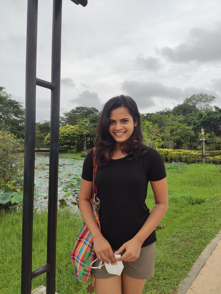 Poorvikaactress's tweet photo. Cool day,cool place with cool mind π»π»π»π»
#coolpic #parkvisit #dailypic #rainyday #poorvika #poorvikarasasingam #attitudecool #postoftheday #photoofftheday #instagood https://t.co/UtDFuxk5CM