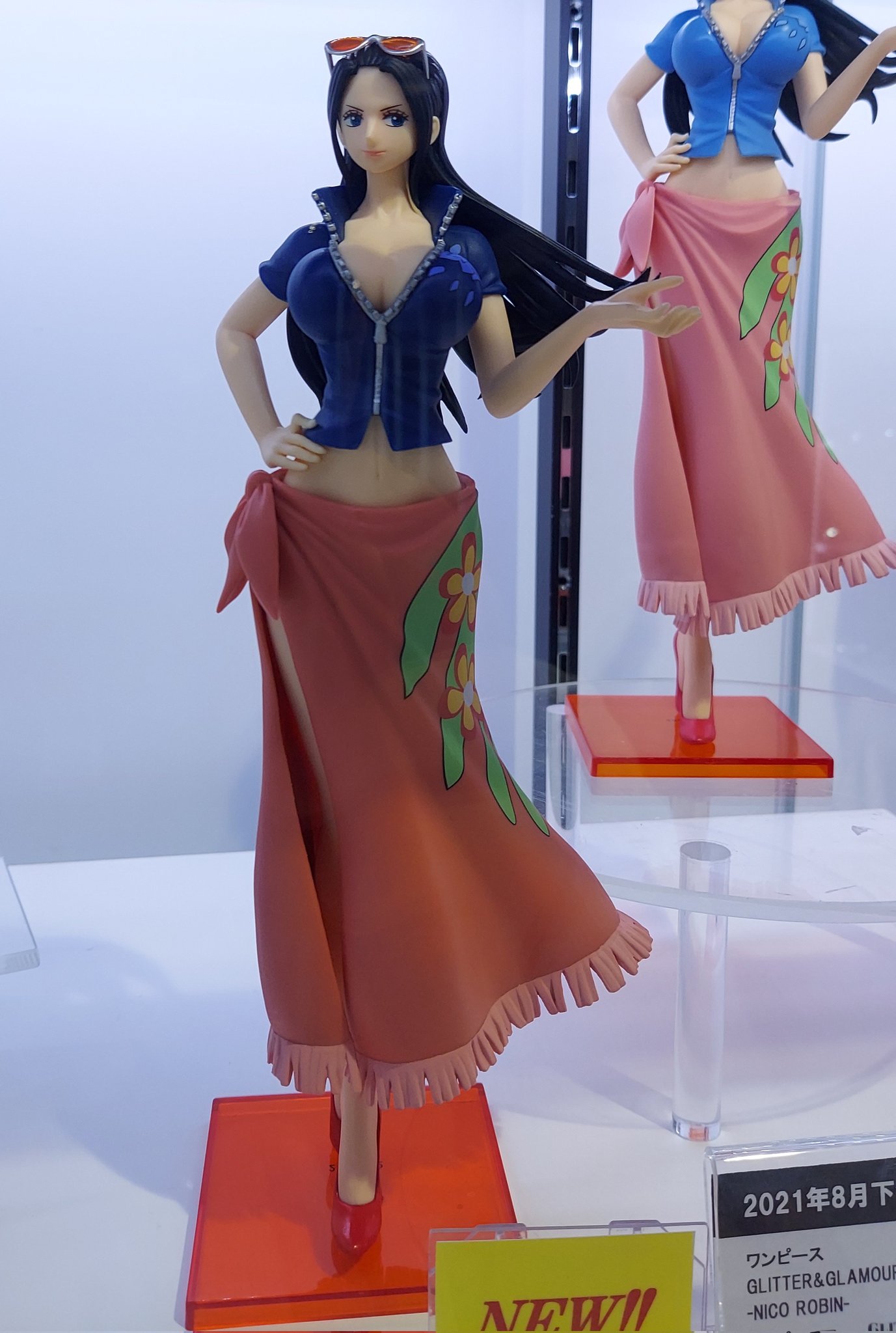ゲルニカ セガ秋葉原5号館より 8月26日登場予定プライズ ワンピース Glitter Glamours Nico Robin 先行展示を撮影してきました T Co Obavbjcsnz Twitter
