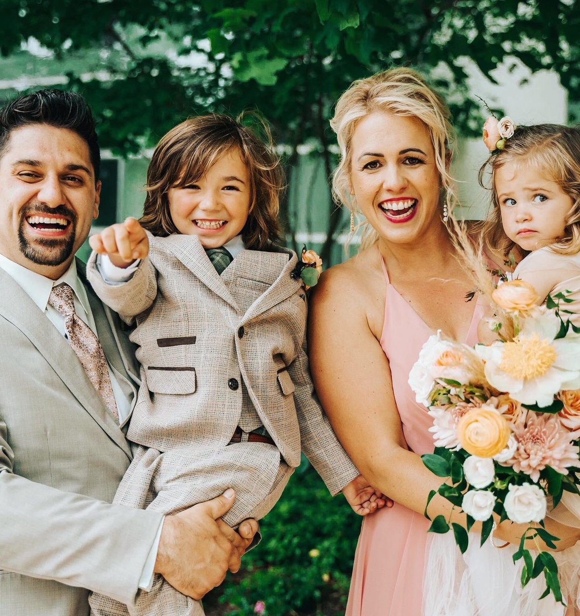Lovely, cute and gorgeous family 🥰 Thanks to our customers, wishing a wonderful life 💫
Don’t miss our wonderful suits for men and boys at SIRRI 😍

bit.ly/2XnOlCz

#boys #men #fashion #wedding #summer #style #boysstyle #menstyle #baptism #communiondressshopping