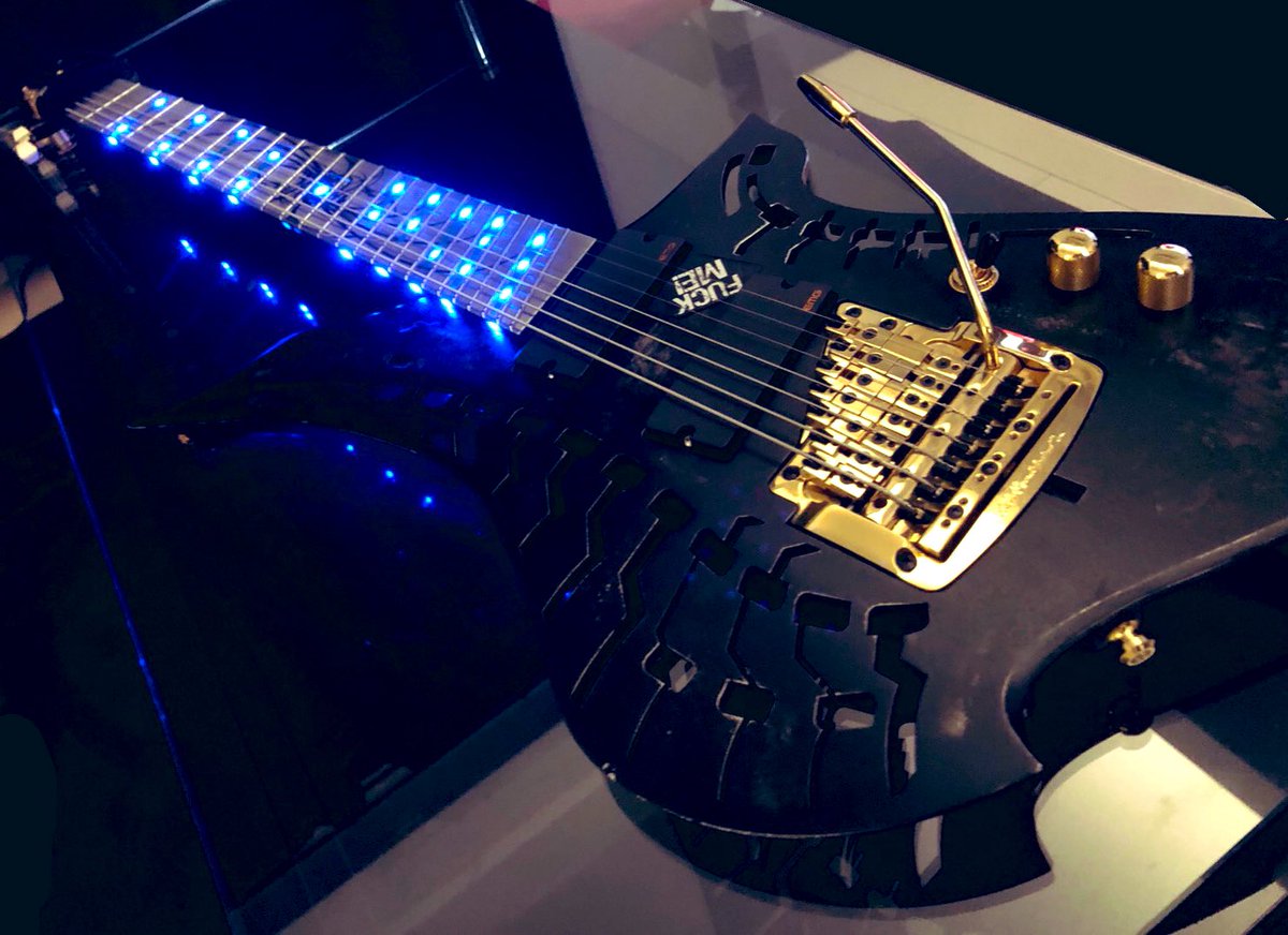 数年前からお世話になってる Nu-Clear Custom Soundsの XC02