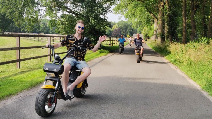Nu het zonnetje schijnt, gaan we weer lekker de deur uit. Ontdek Garderen met een E-chopper of mountainbike van de <a href="/VeluweSpecial/">De Veluwe Specialist</a>!