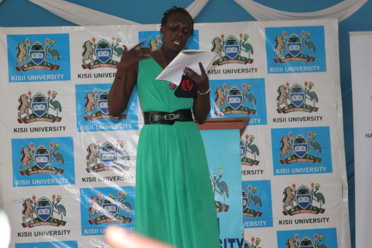 NYC_YouthVoice's tweet photo. Miss. Talaa Jepkeitany  of @kisiuniofficial  performing a poem on Depression. 
#IYD2021KE 
#NYCFursaMashinani
#YouAreTheVoice
@MoICTKenya @SDY_Ke @RoySasaka @FursaMashinani @kisiuniofficial @ILTACADEMY @UNDPKenya  @UNICEFKenya  @Postbank1 @HuaweiMobileKE  @KenyaAirways https://t.co/1Npwg9WGeS