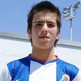 sorare_portugal's tweet photo. GIVEAWAY! 🔥🔥

Guess who is the Portuguese league player in the photo!

Rules: RT + Like + reply with your guess
Deadline: Friday 13th August 21:00 UTC

🎁1 Lucky winner will receive Kim Do-Hyeok rare card! https://t.co/soKTHJBsLa