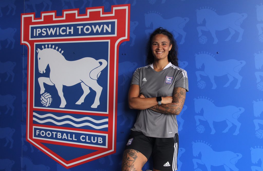 Natasha Thomas tweet media