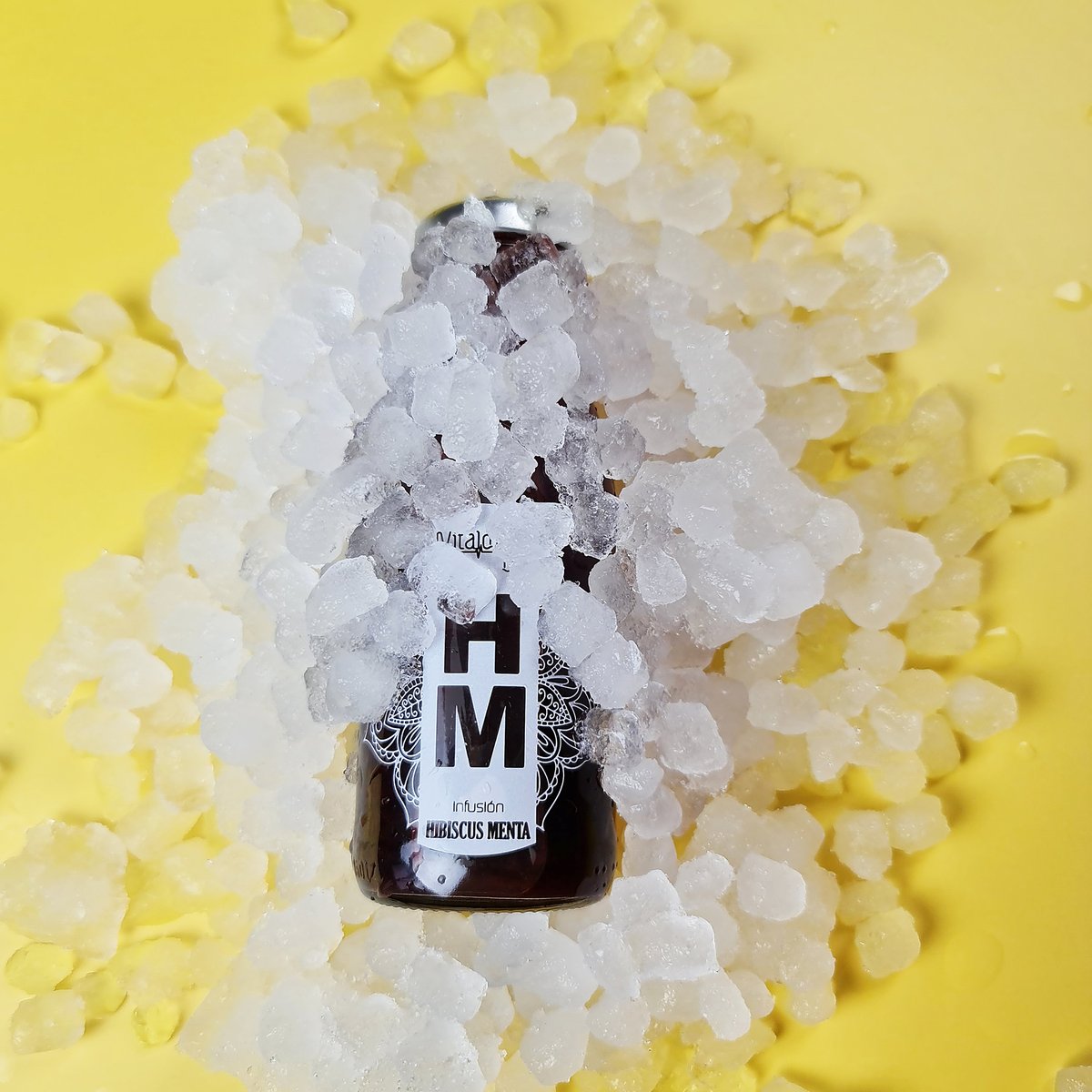 Al hibisco se le atribuyen propiedades vitamínicas, remineralizantes, digestivas, tónicas, ligeramente laxantes, diuréticas, antiinflamatorias, antiespasmódicas, vasodilatadoras, y balsámicas. Aprovéchalas en nuestra infusión ecológica.

#vitaldibe #infusión #ecológica #hibiscus