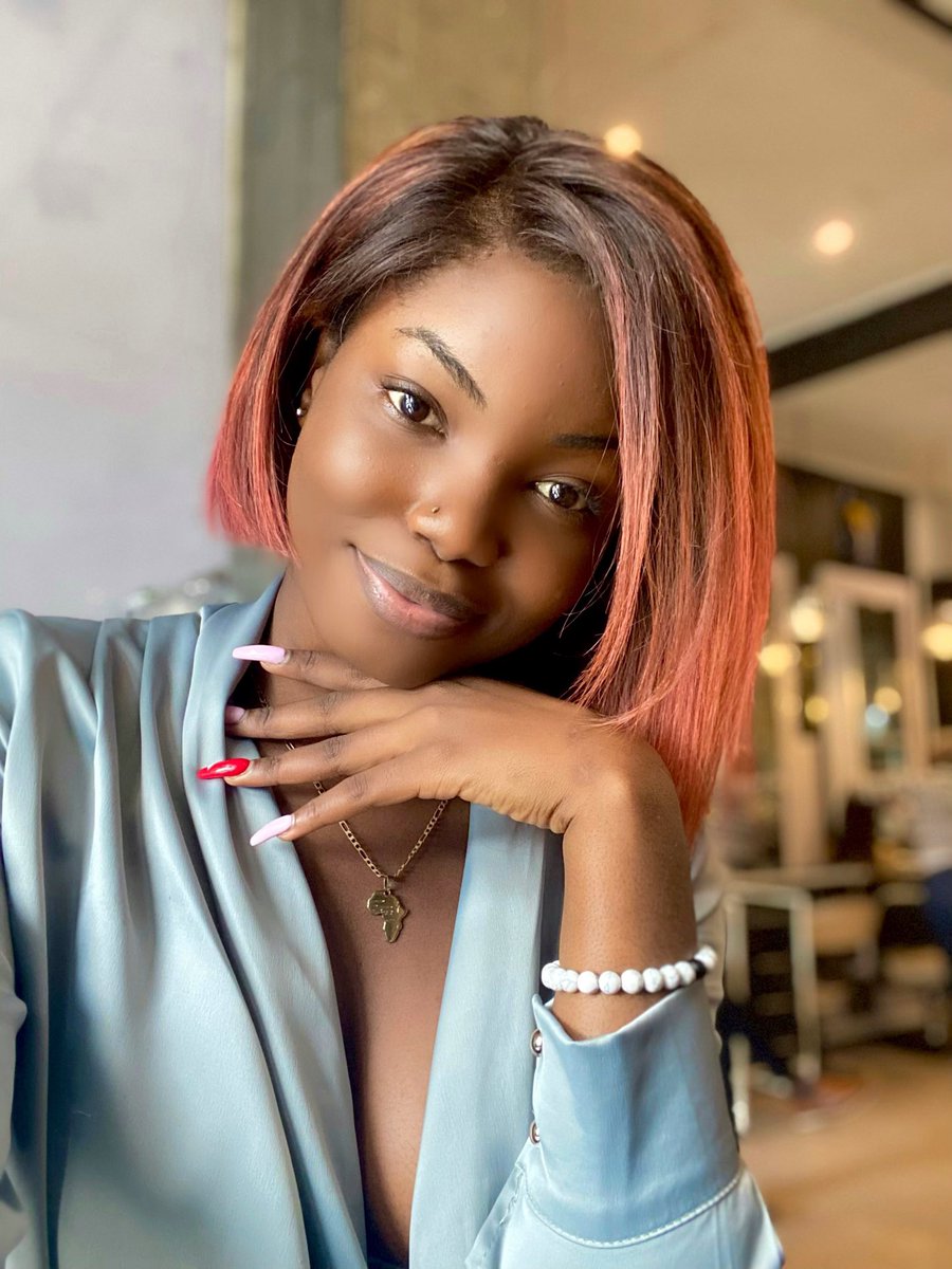 DAME GOJO🦋 tweet media