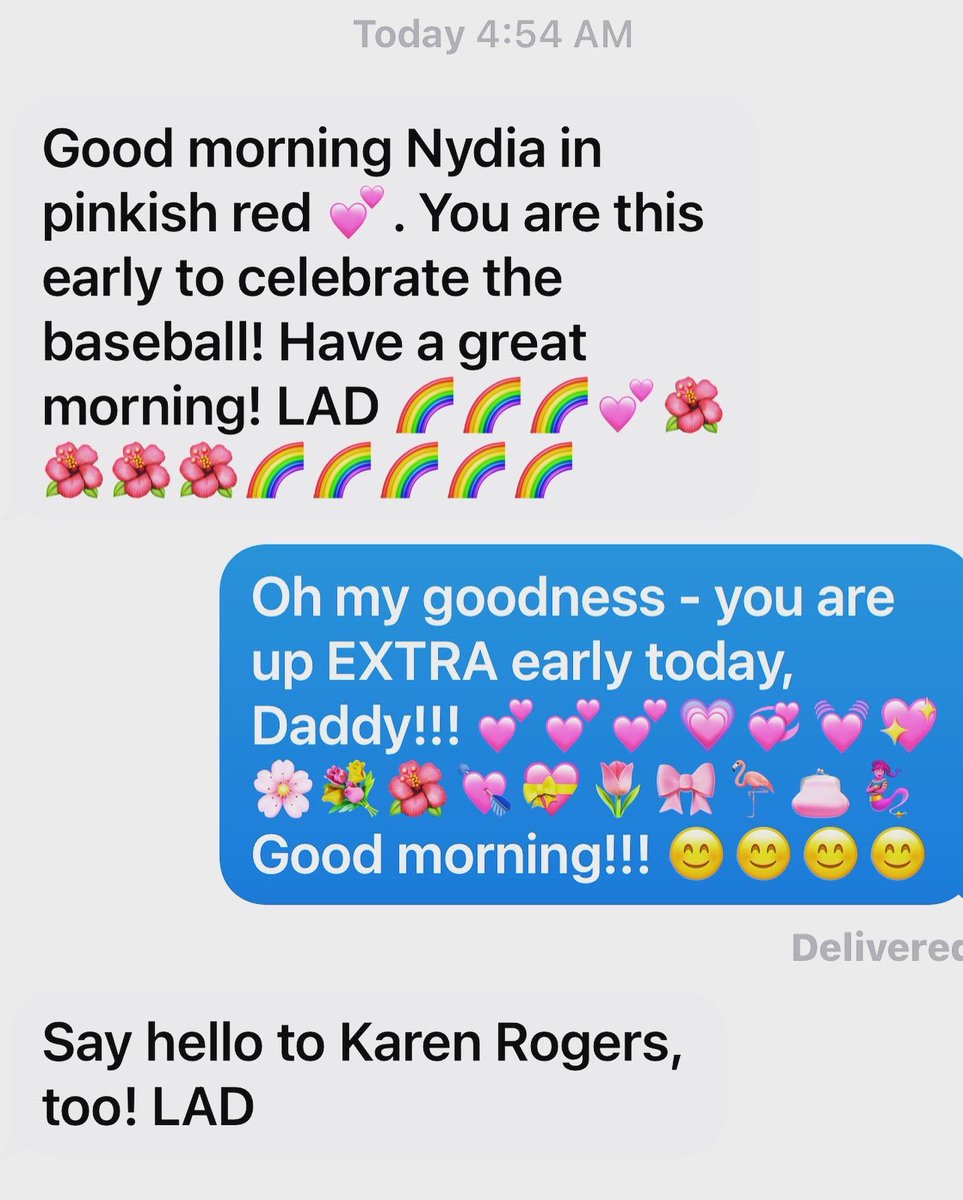nydia_han's tweet photo. My dad was up extra early this morning to say hello to me AND…… @karenrogers6abc 💕💕☺️😚🤗 P.S. It’s my Friday today so I’ll see you back on @6abc this Sunday! Make it a great weekend, Friends, and stay cool! 😎 #heatwave #heat #friday #dadtext #dad #daddydaughter #weekend https://t.co/qtssEL03vw
